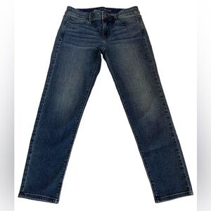 White House Black Market  Women’s Jeans- Size 2 - Skinny Cropped EUC Medium Wash